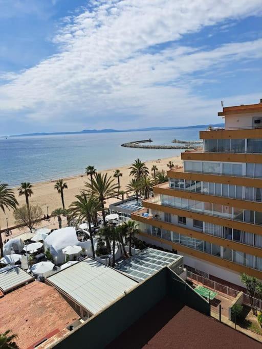 Holiday Center Apartamento Vistas Mar, Acceso Directo Playa Y Piscina Ρόζες Εξωτερικό φωτογραφία