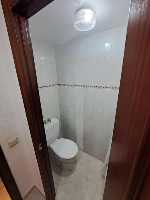 Holiday Center Apartamento Vistas Mar, Acceso Directo Playa Y Piscina Ρόζες Εξωτερικό φωτογραφία